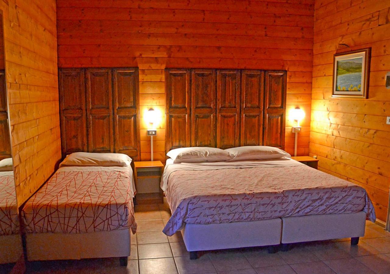 Agriturismo "Gli Olmi" Corropoli Esterno foto